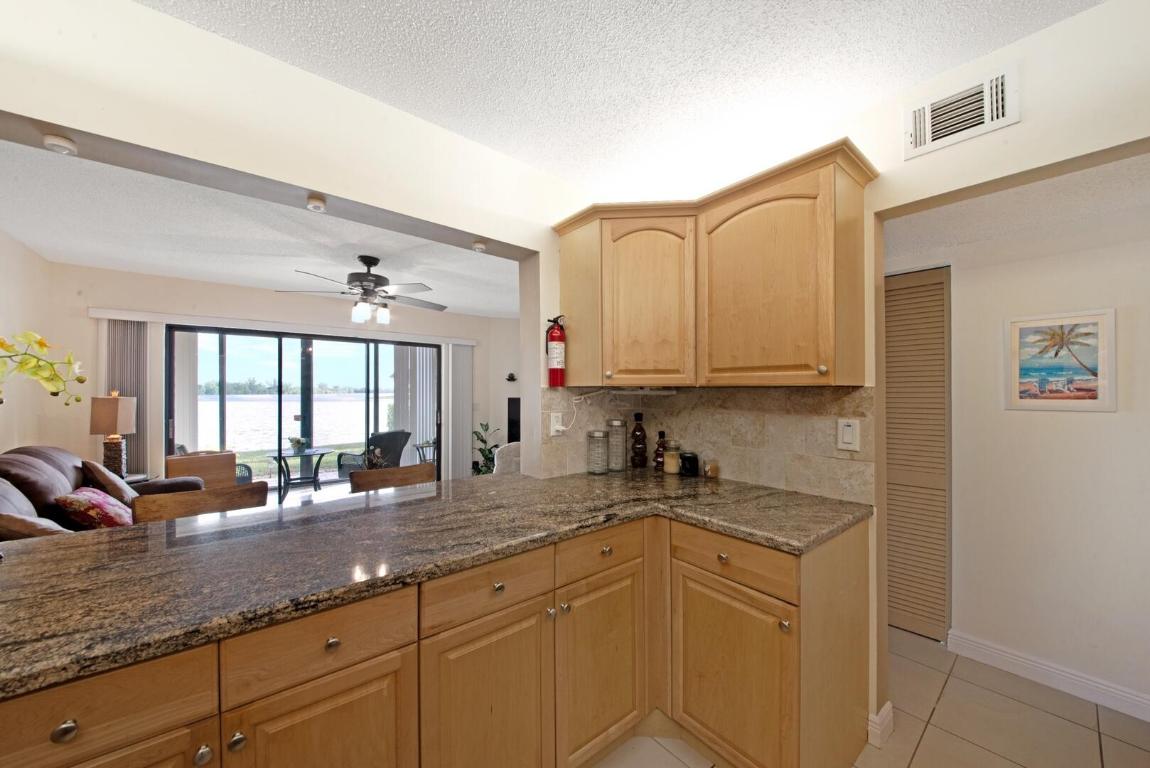 303 Liberty Court, Deerfield Beach