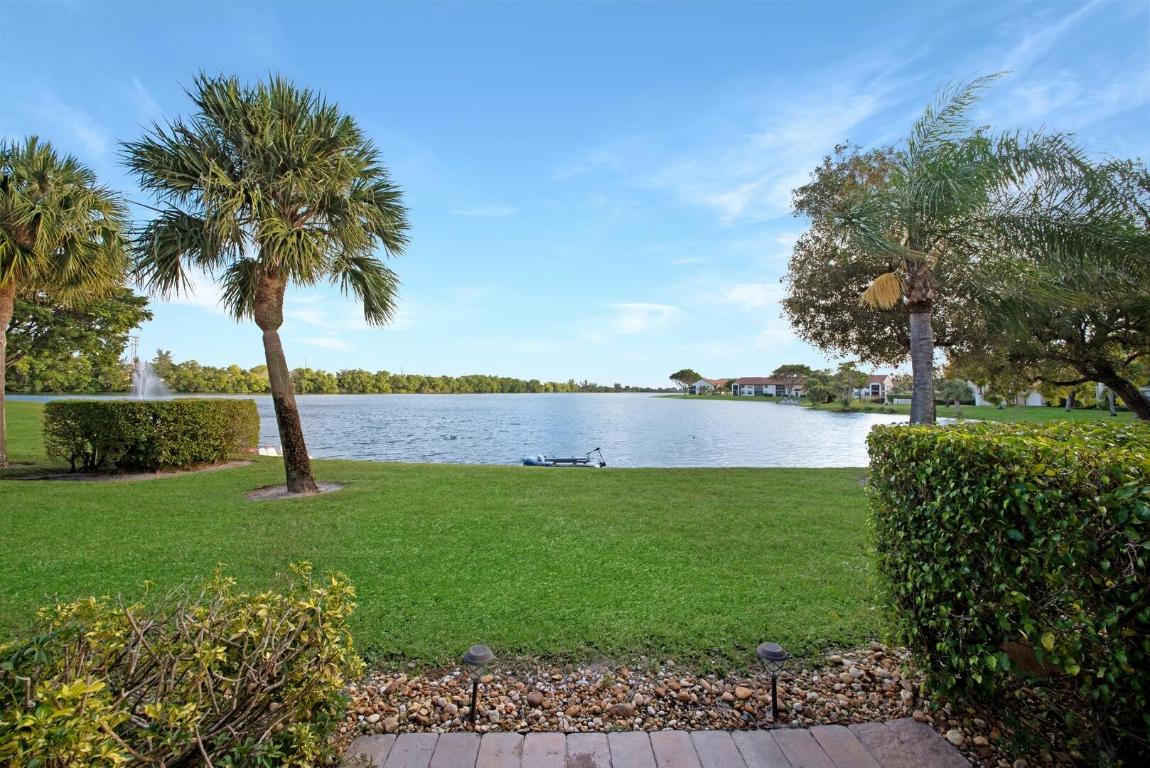 303 Liberty Court, Deerfield Beach