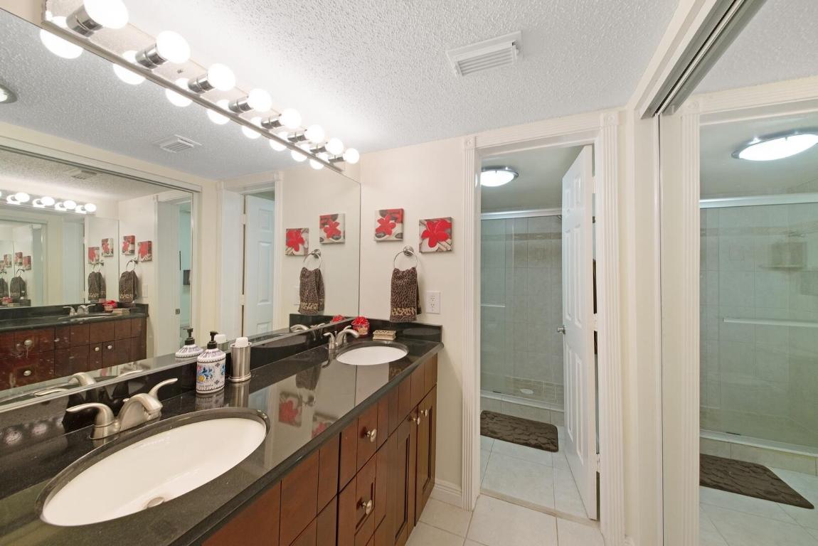 303 Liberty Court, Deerfield Beach