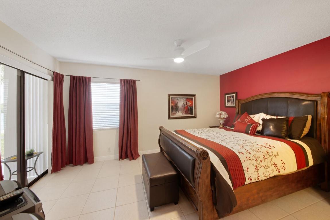 303 Liberty Court, Deerfield Beach