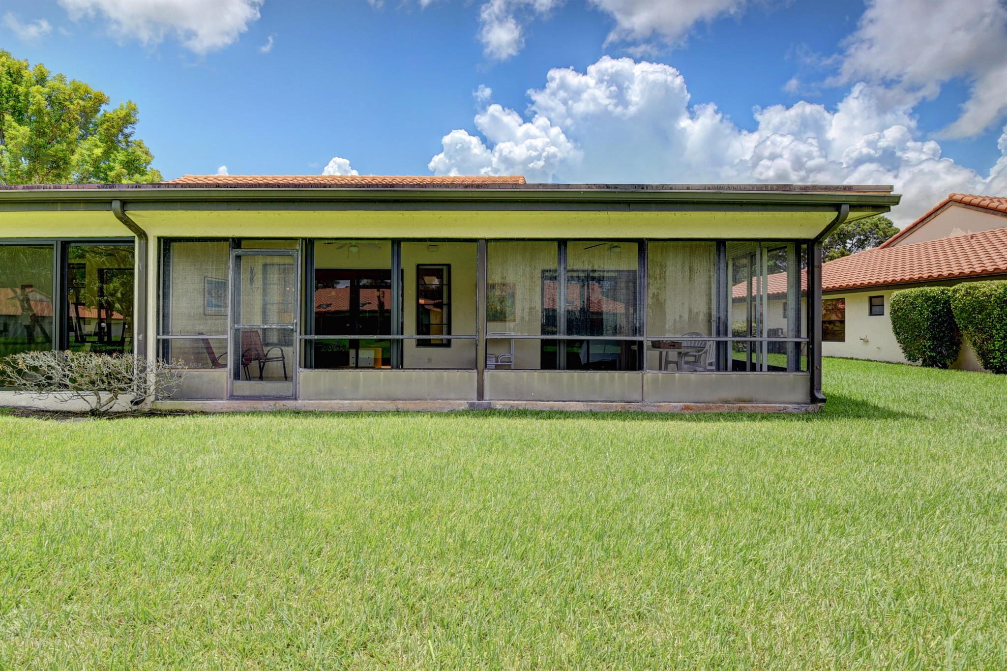 5895 Autumn Lake Lane Unit: A