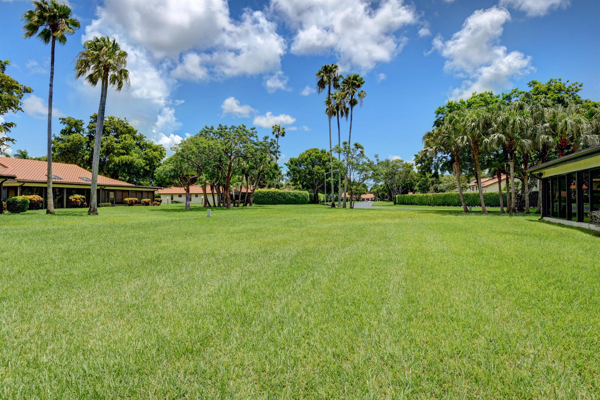 5895 Autumn Lake Lane Unit: A