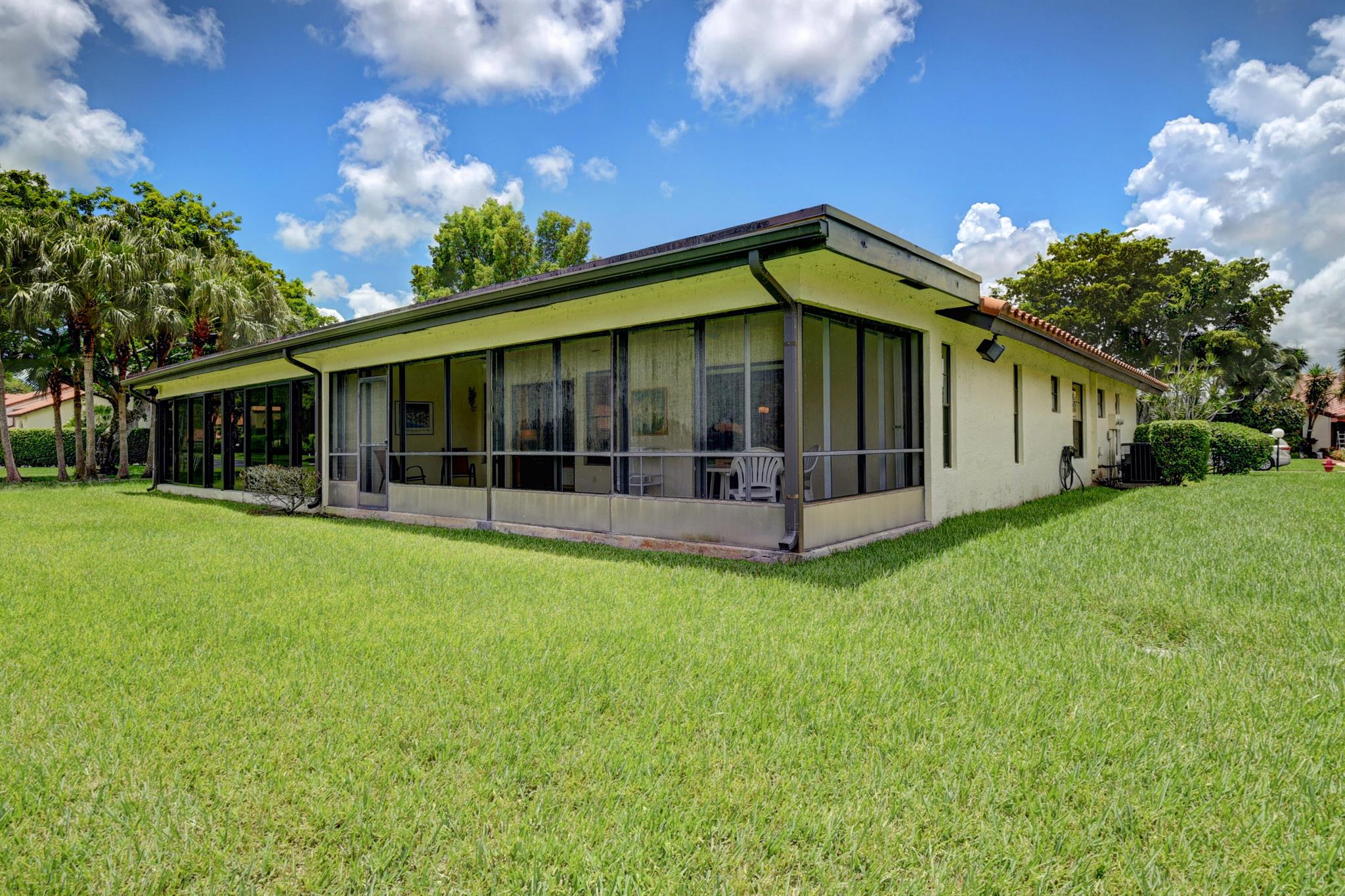 5895 Autumn Lake Lane Unit: A