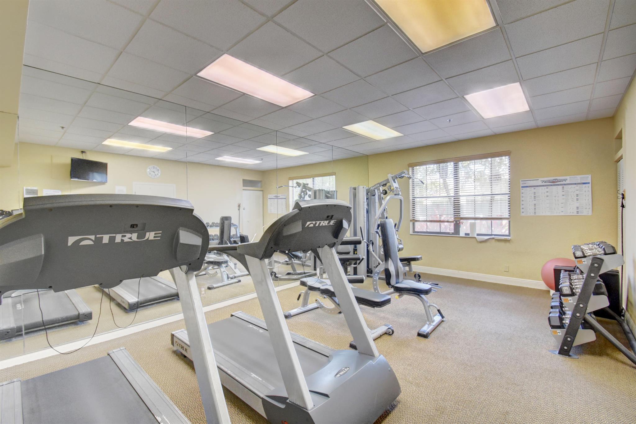 5895 Autumn Lake Lane Unit: A
