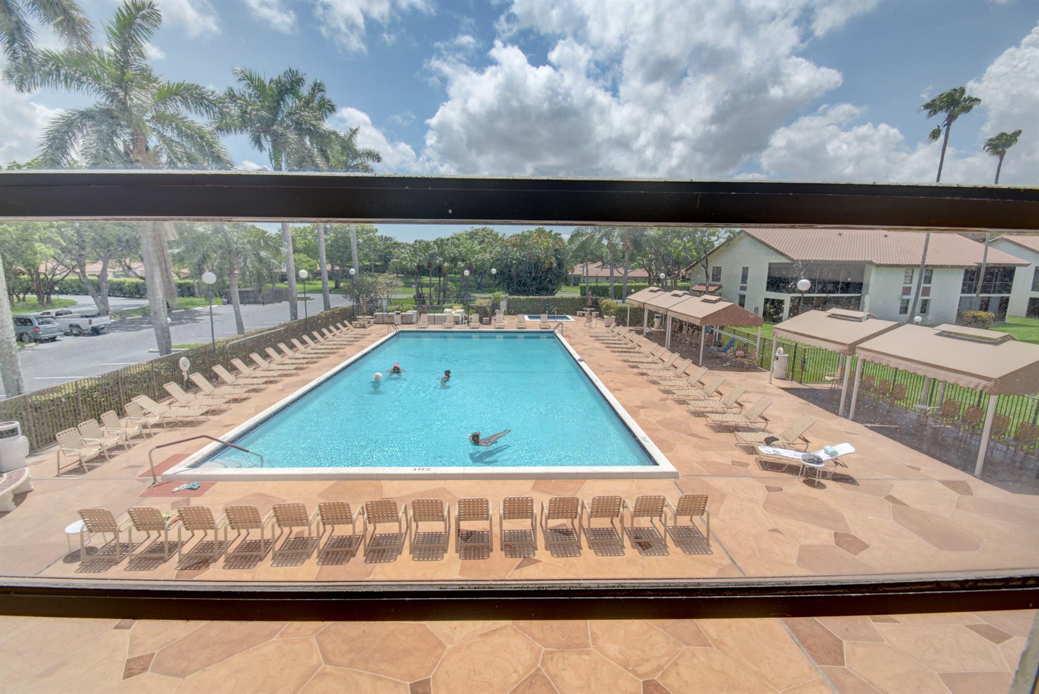 5895 Autumn Lake Lane Unit: A