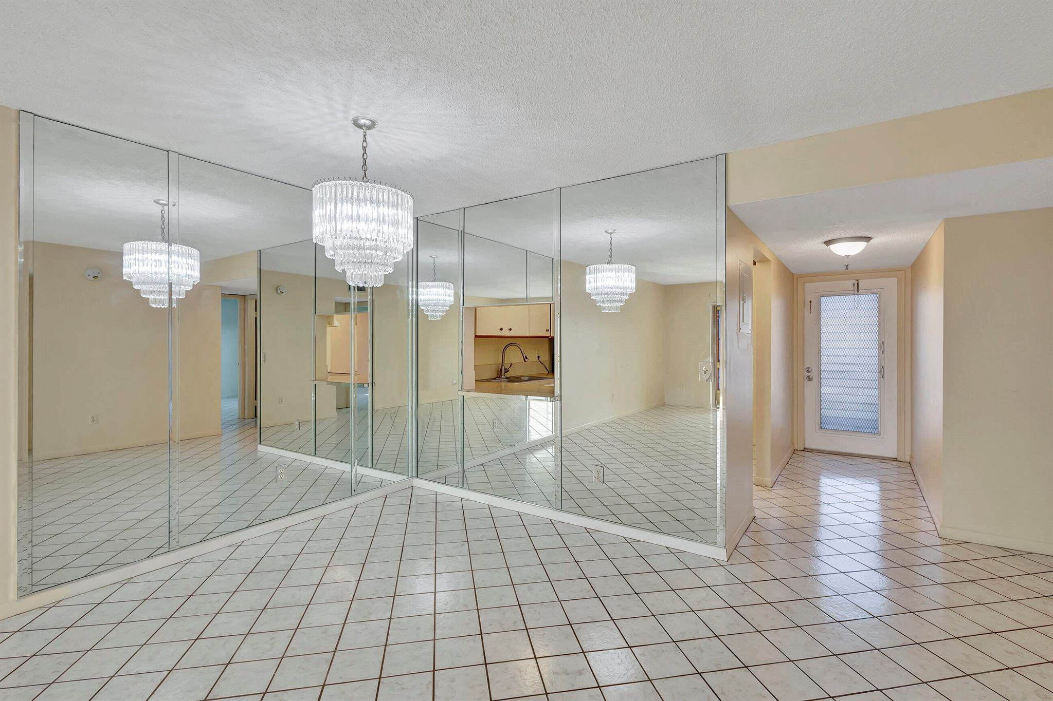 130 Lake Nancy Drive Unit: 106