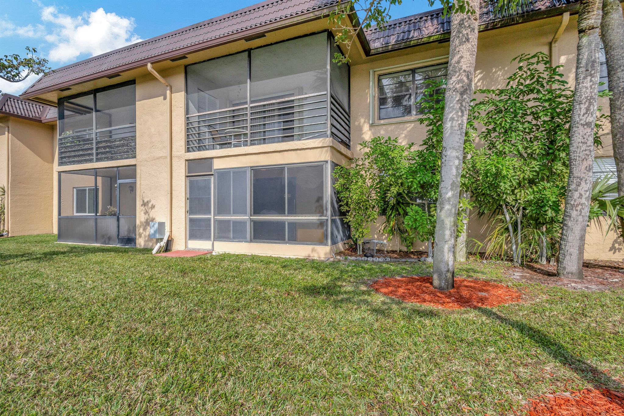 130 Lake Nancy Drive Unit: 106