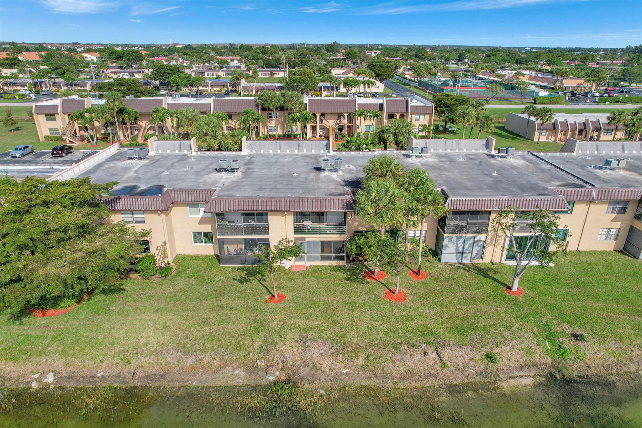 130 Lake Nancy Drive Unit: 106