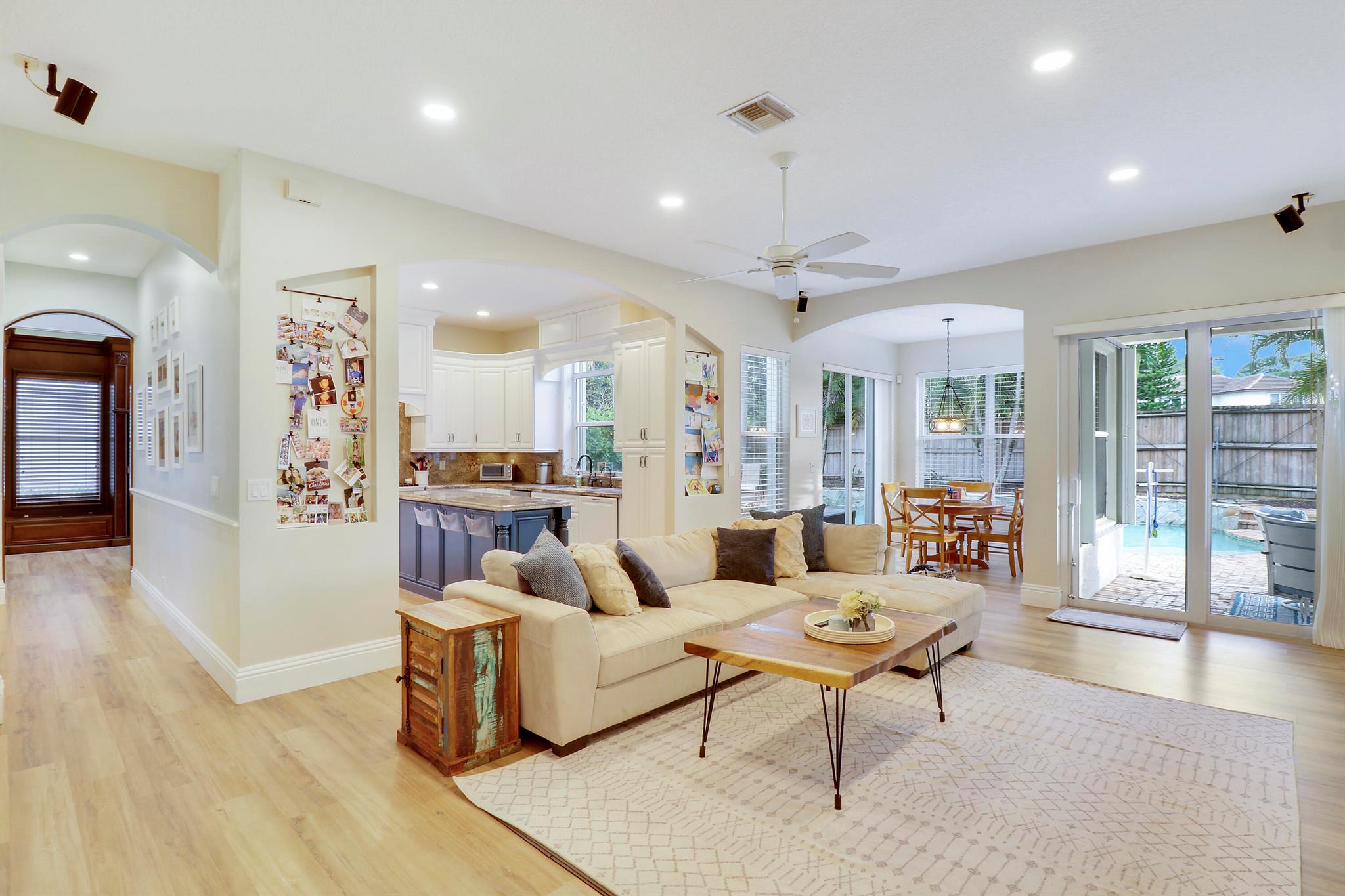 393 Mallard Point