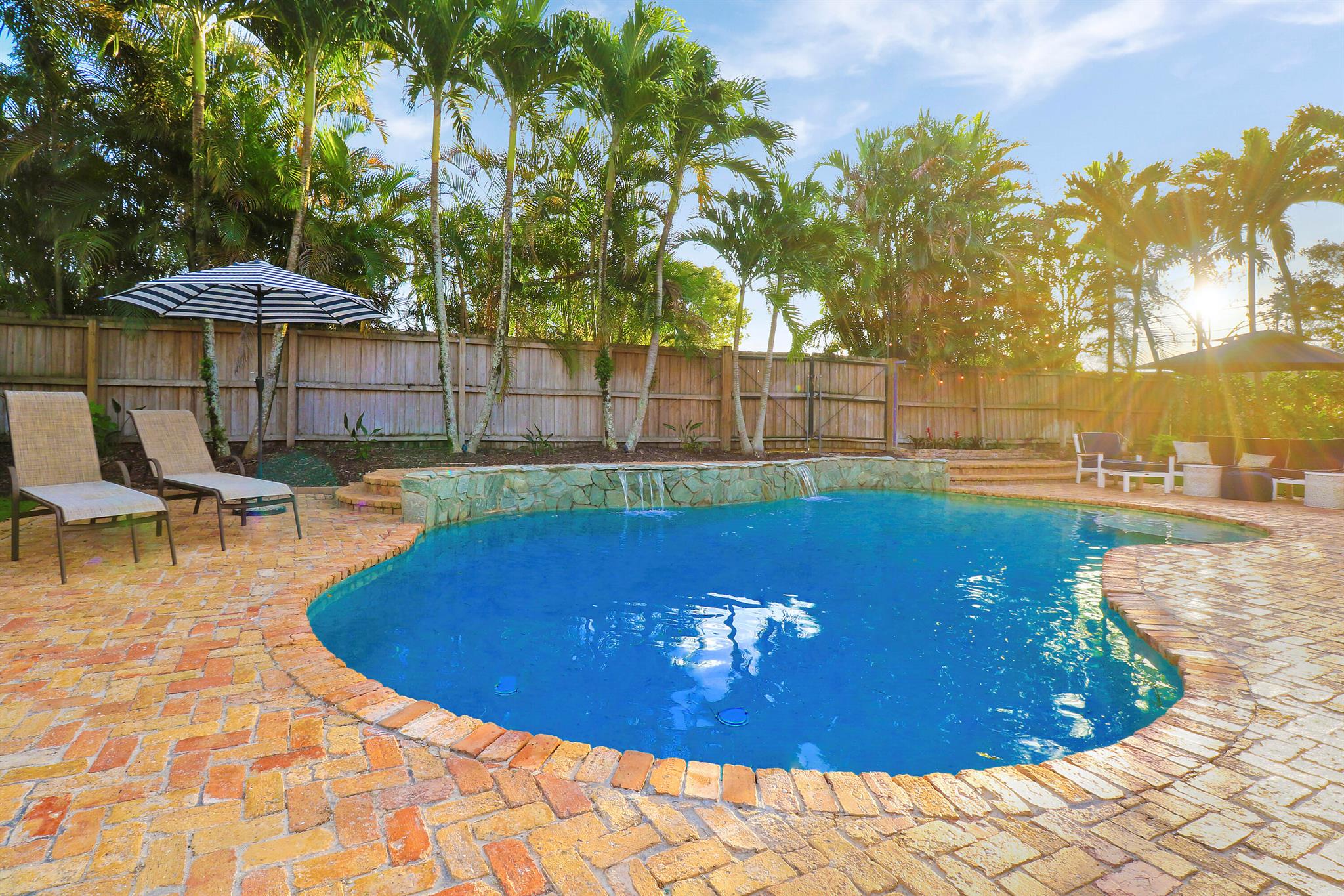 393 Mallard Point