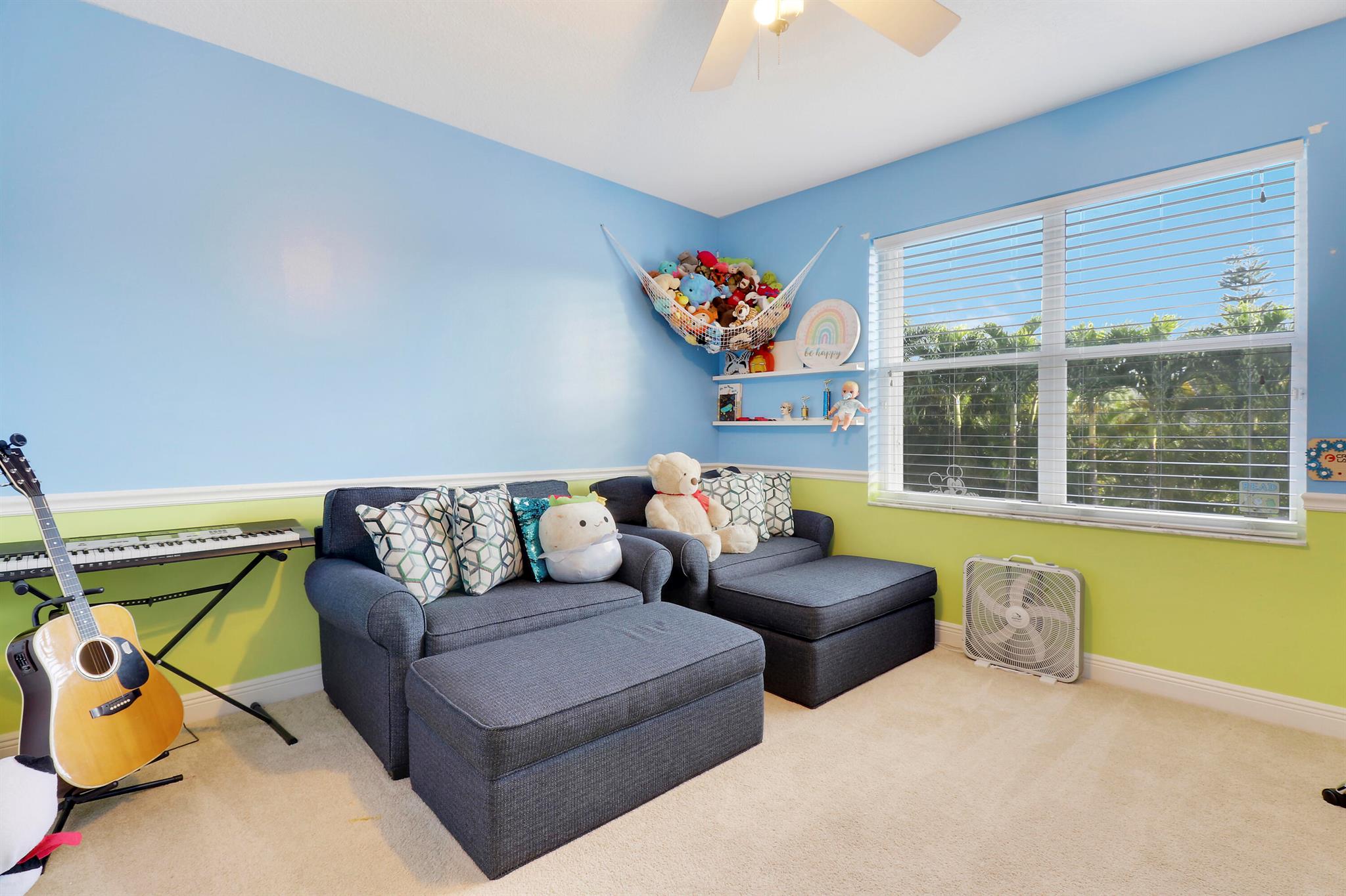 393 Mallard Point