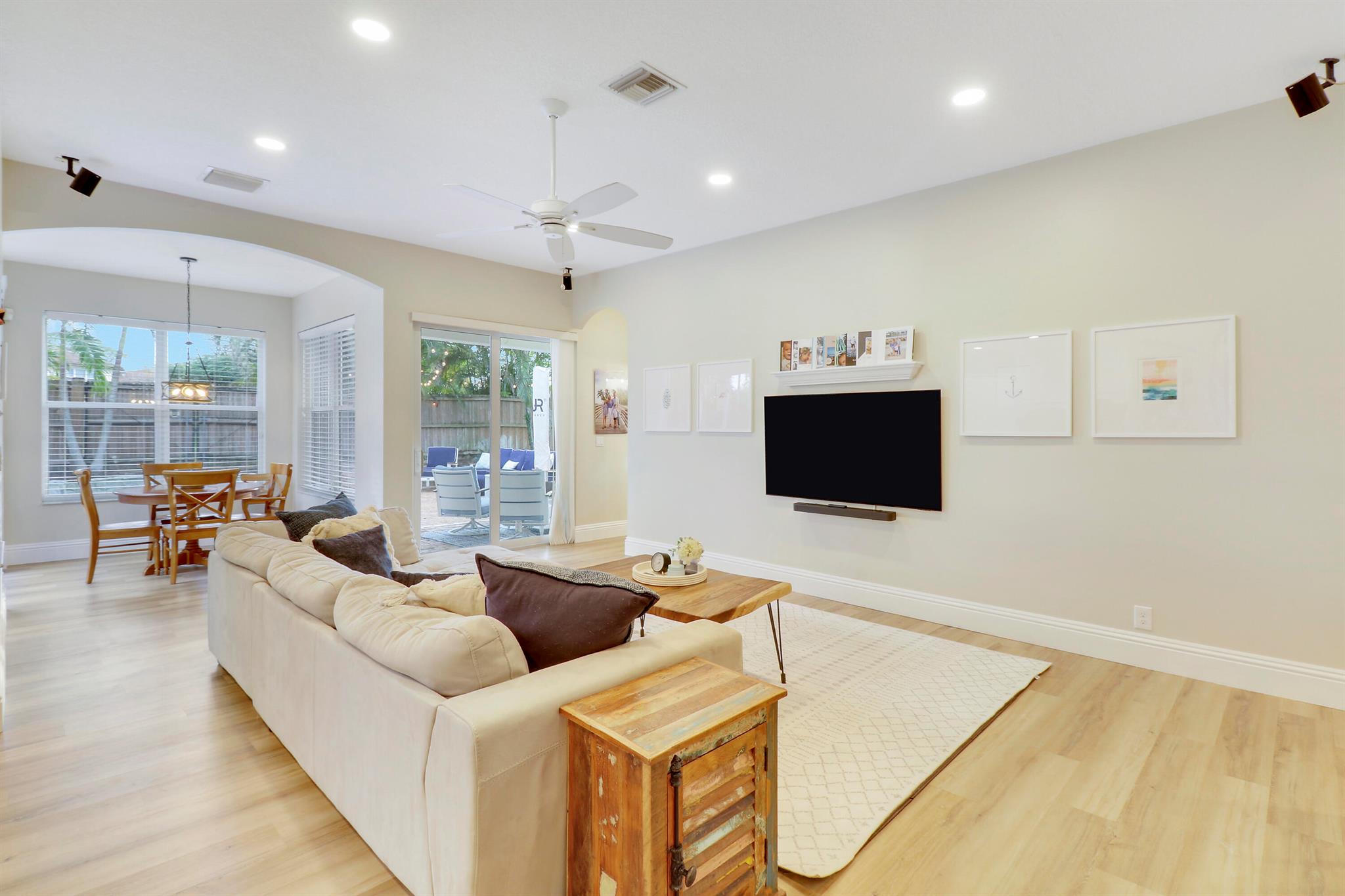 393 Mallard Point