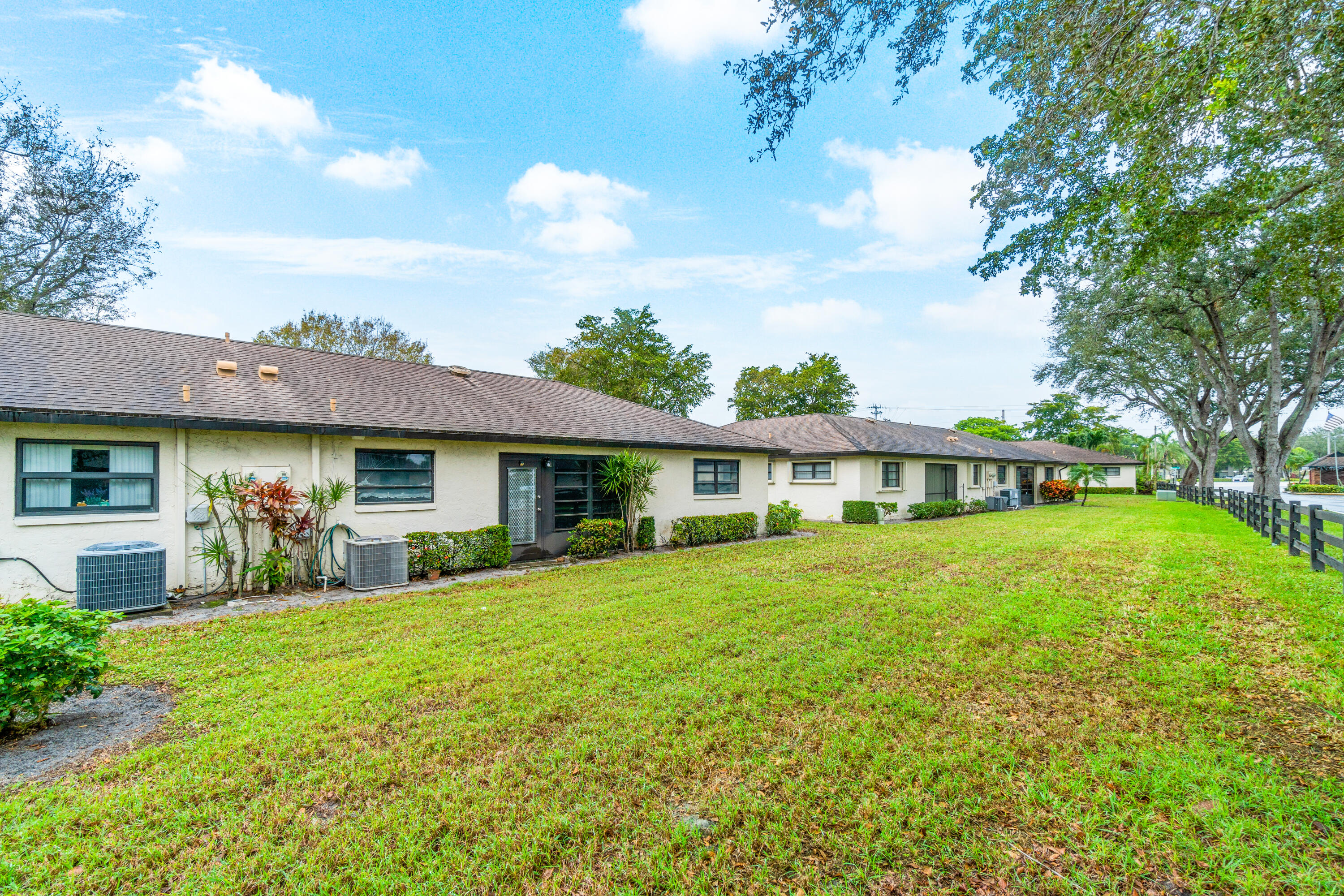 10086 Eaglewood Road A, Boynton Beach Unit: A