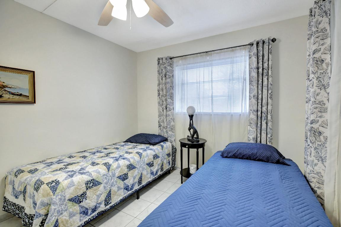 17090 NE 14th Avenue 112, North Miami Beach Unit: 112