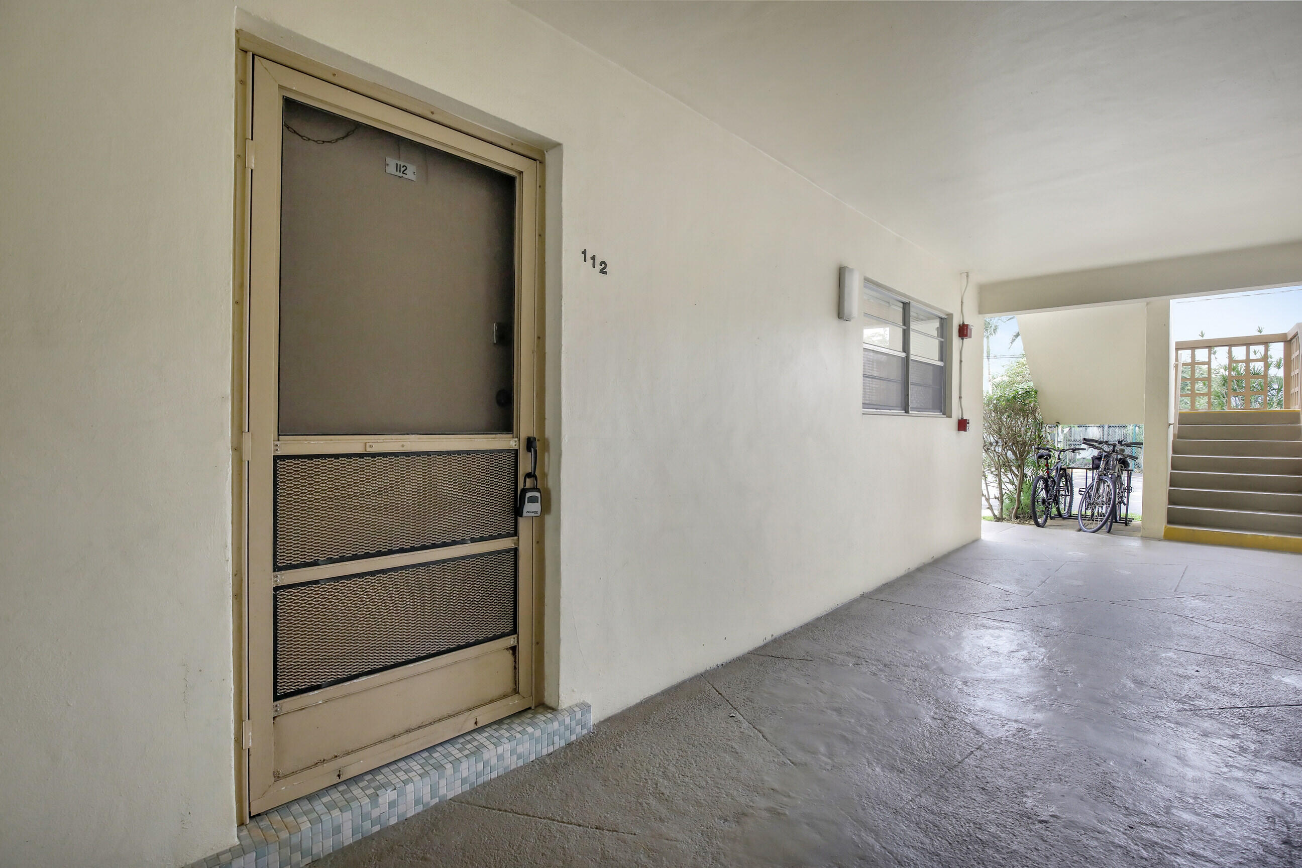 17090 NE 14th Avenue 112, North Miami Beach Unit: 112