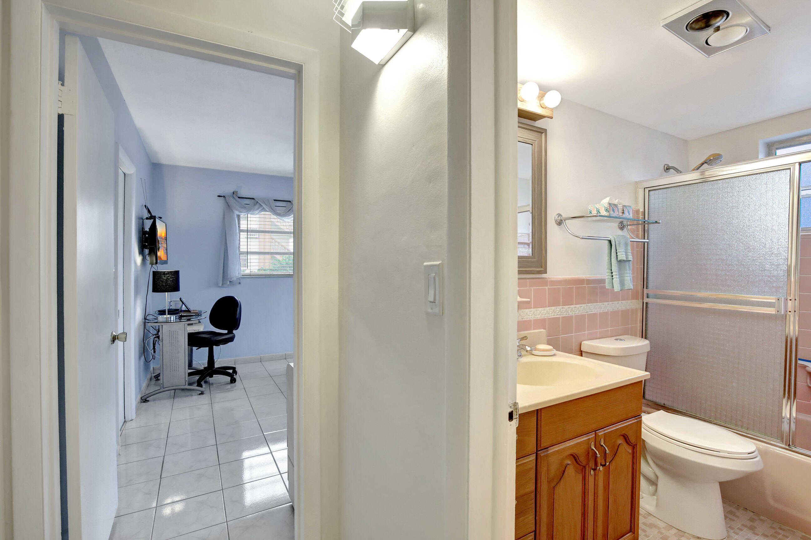 17090 NE 14th Avenue 112, North Miami Beach Unit: 112