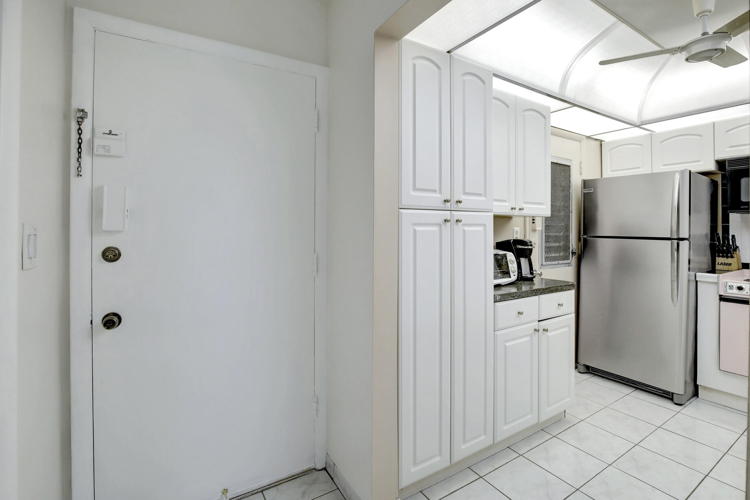 17090 NE 14th Avenue 112, North Miami Beach Unit: 112