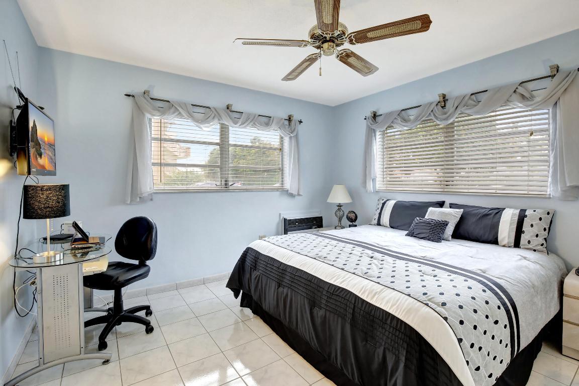 17090 NE 14th Avenue 112, North Miami Beach Unit: 112