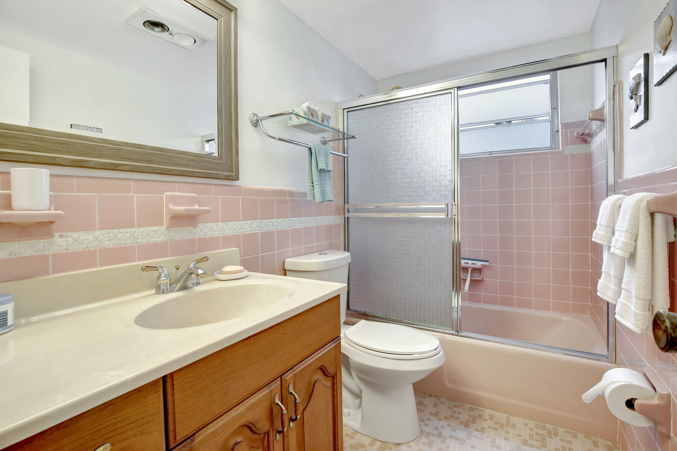 17090 NE 14th Avenue 112, North Miami Beach Unit: 112