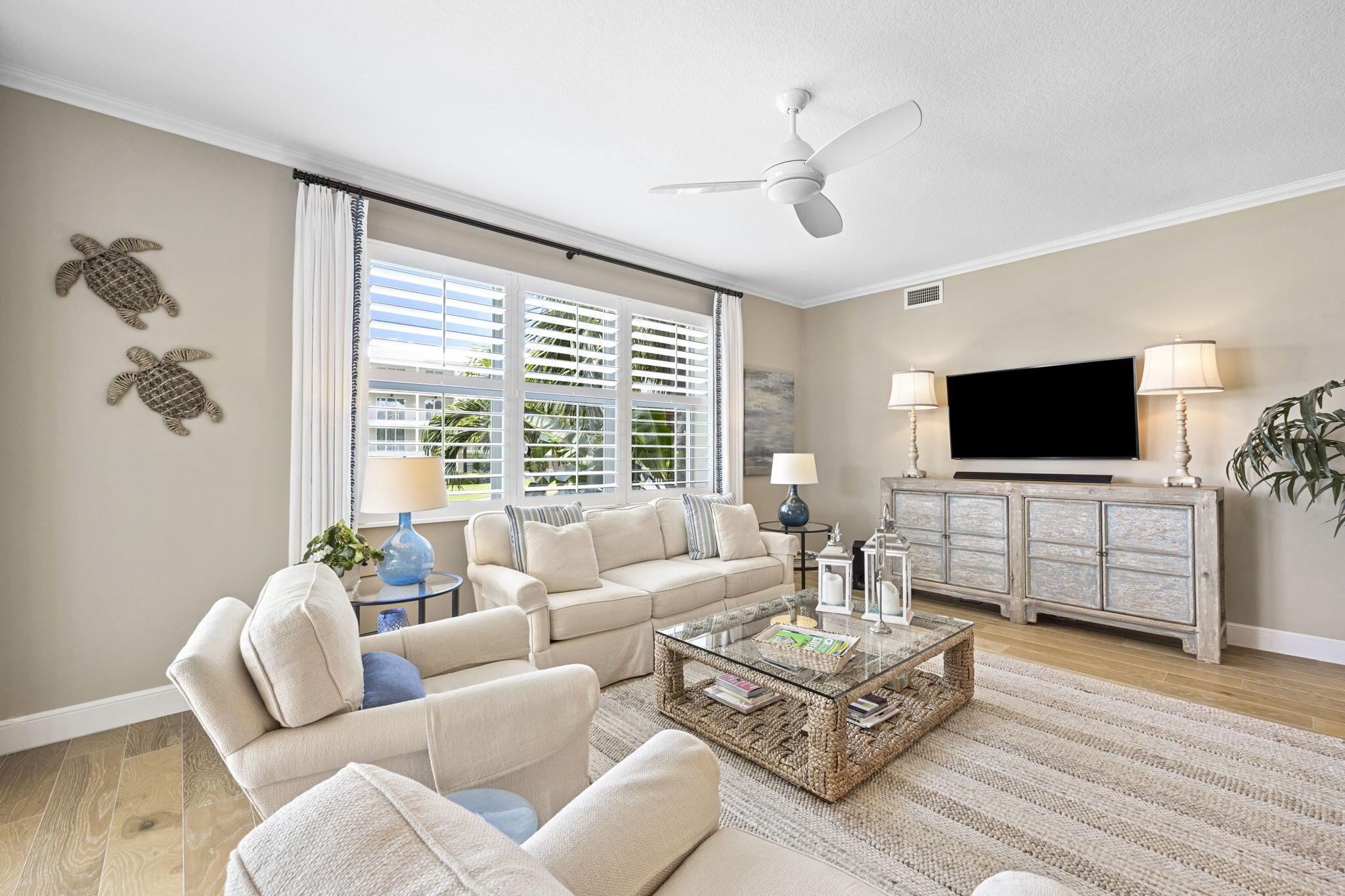 624 Bay Colony Drive S Unit: 624