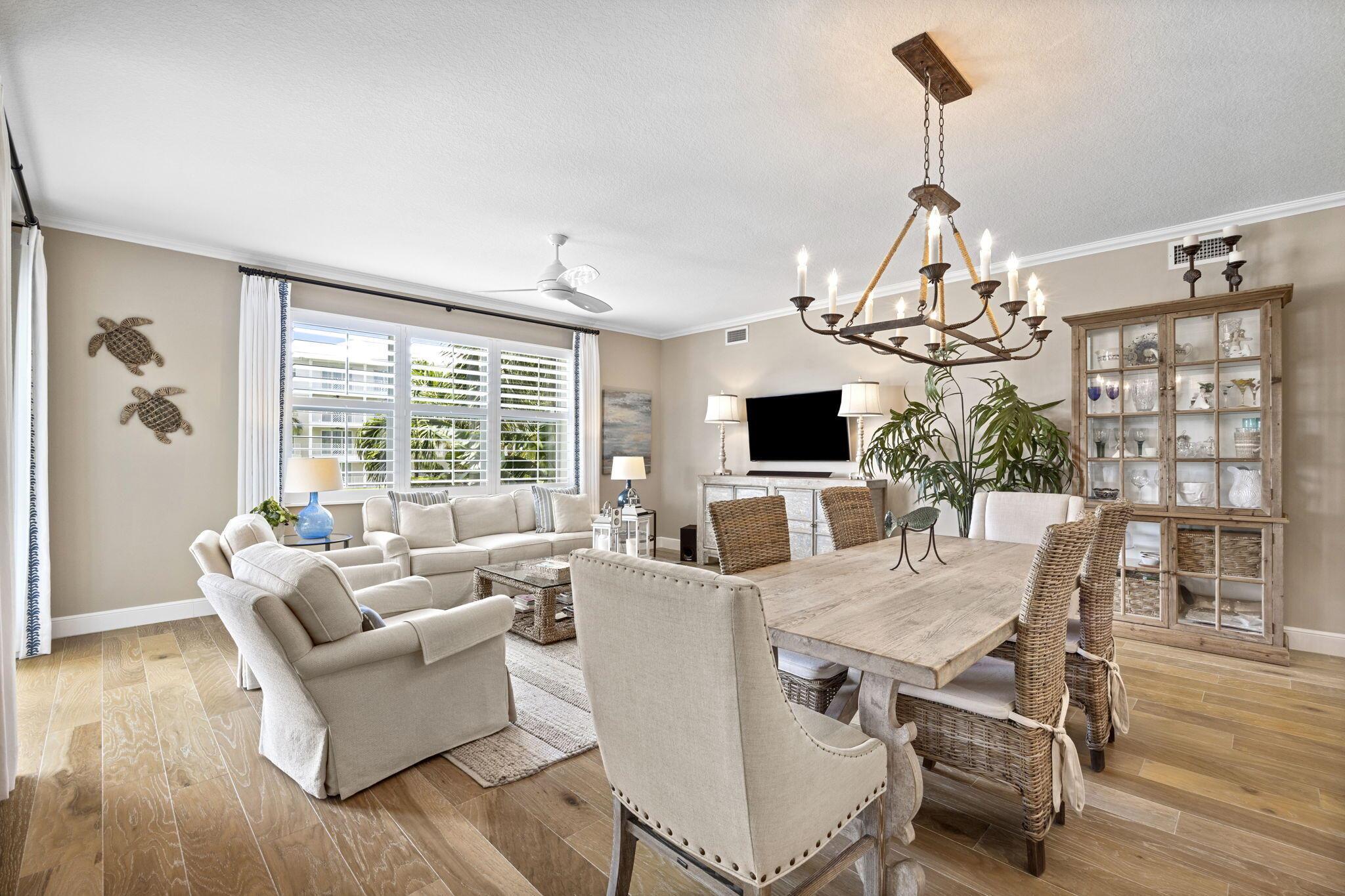 624 Bay Colony Drive S Unit: 624