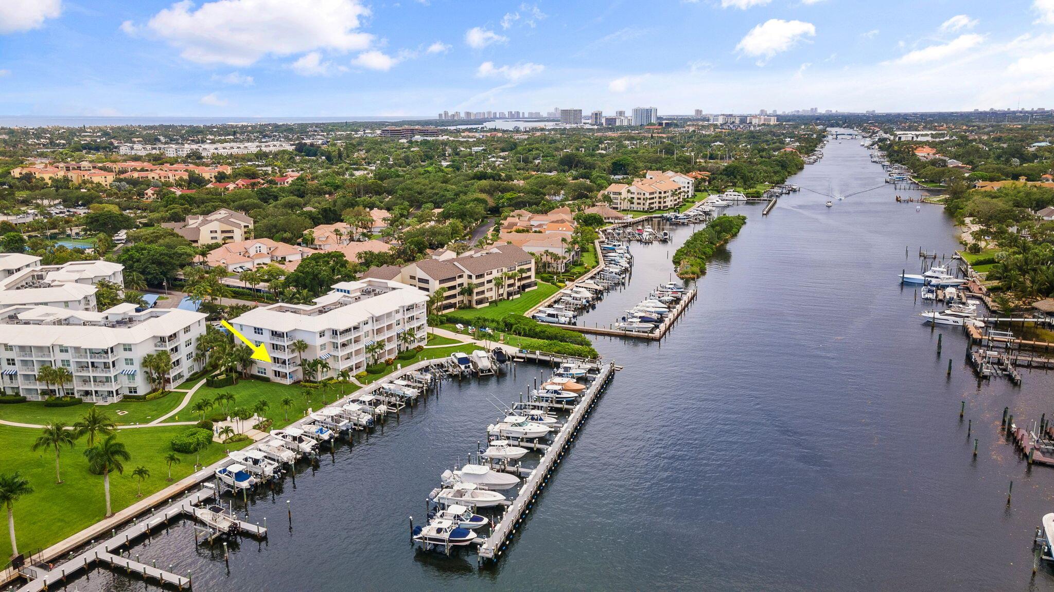 624 Bay Colony Drive S Unit: 624