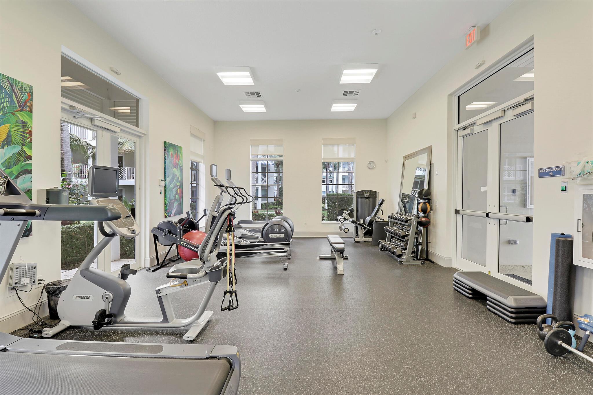 624 Bay Colony Drive S Unit: 624