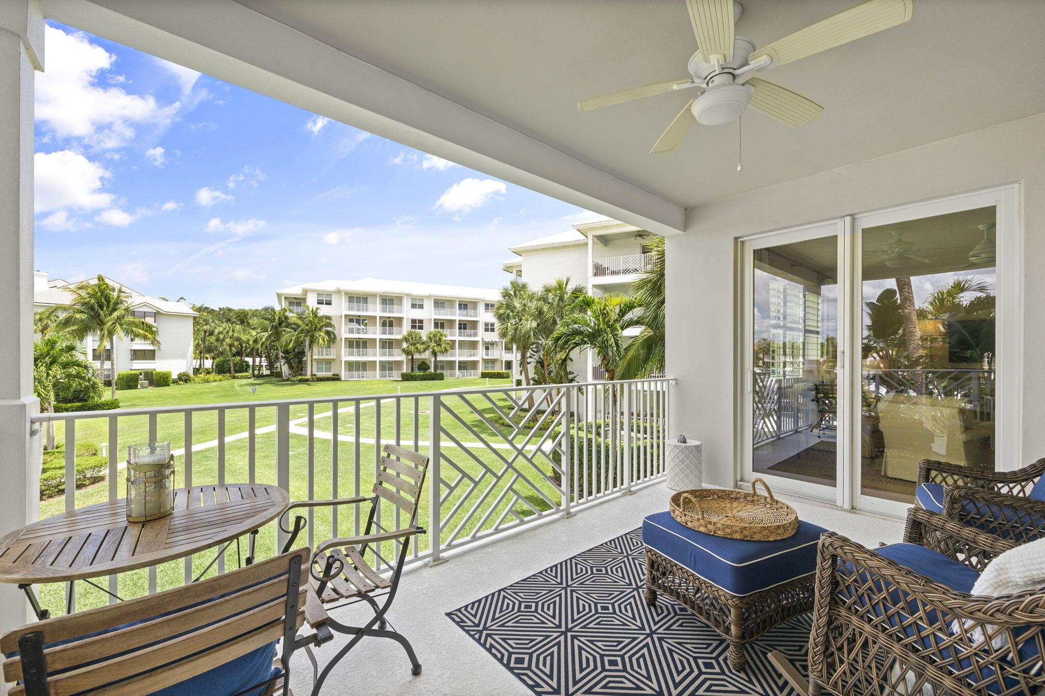 624 Bay Colony Drive S Unit: 624
