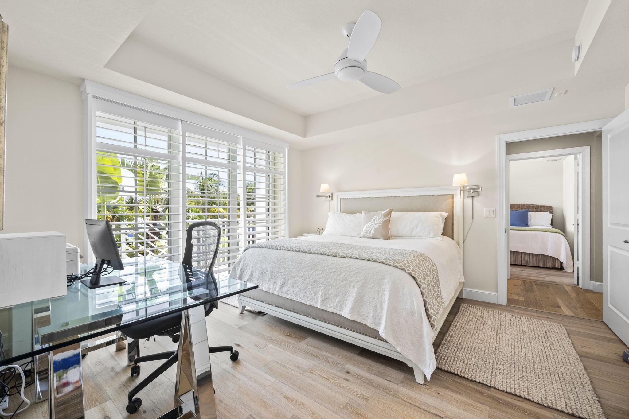 624 Bay Colony Drive S Unit: 624