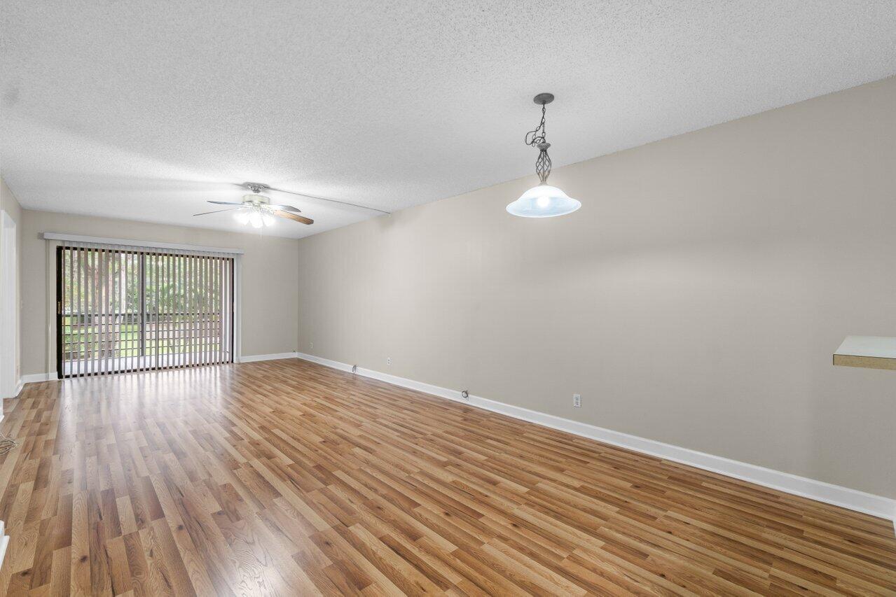 5981 Via Vermilya 201, Lake Worth Unit: 201