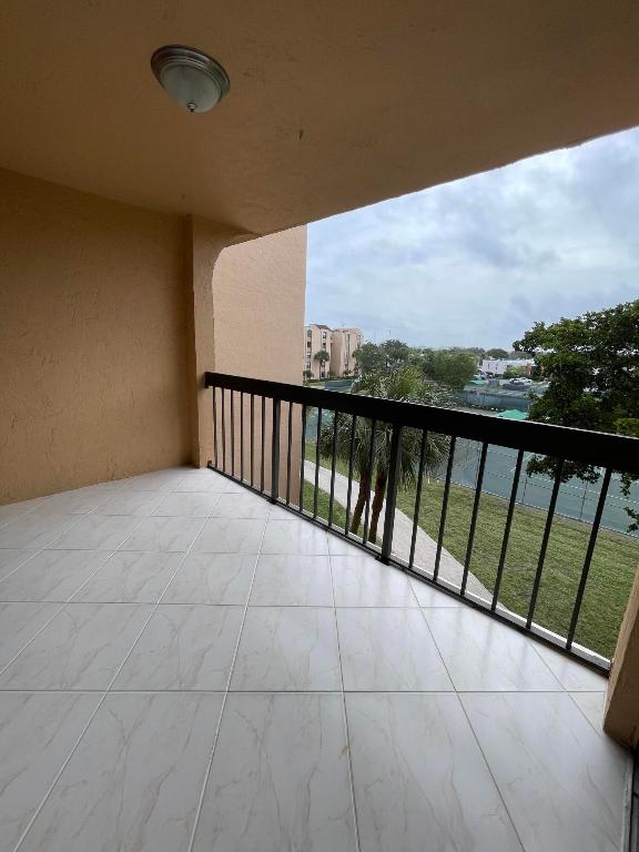 500 Egret Circle 8406, Delray Beach Unit: 8406