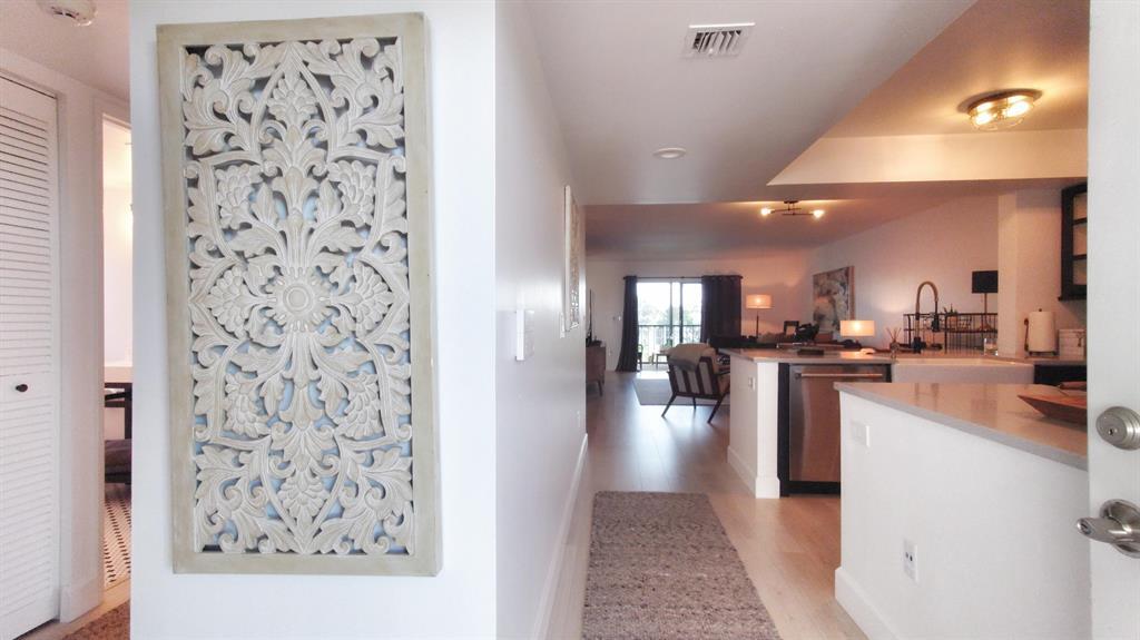 6093 Pointe Regal Circle N 401, Delray Beach Unit: 401