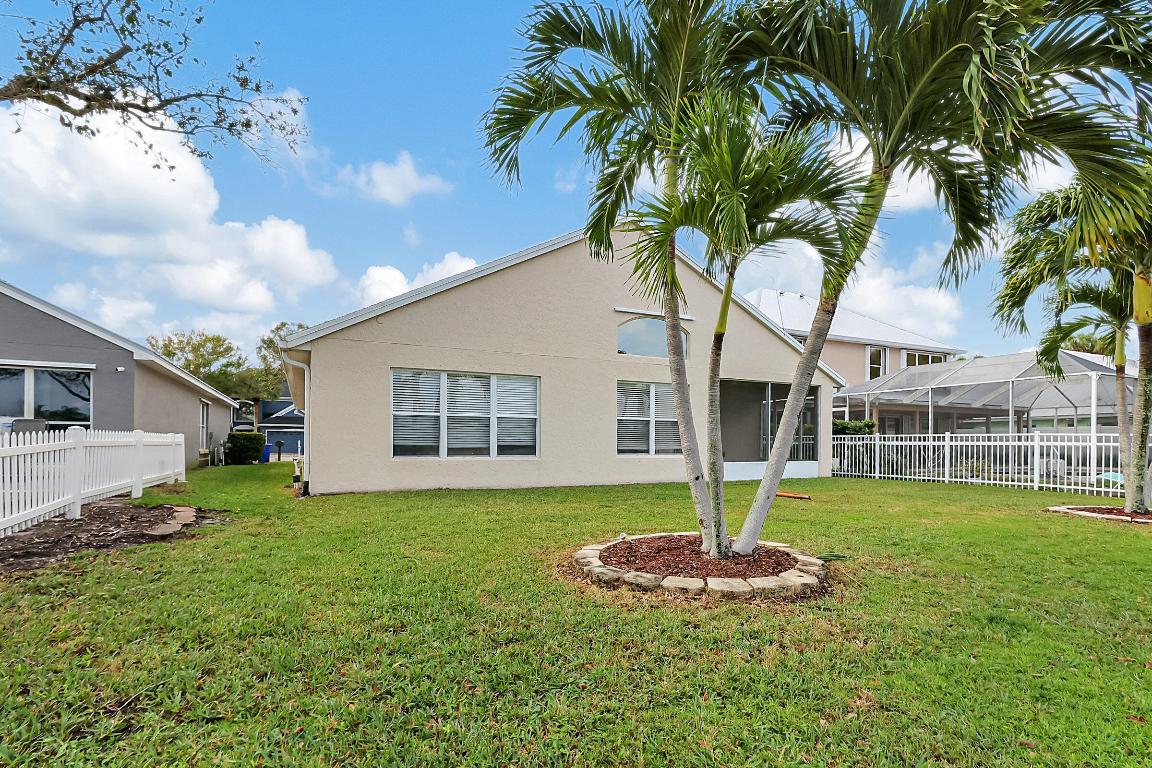 849 NW Waterlily Place, Jensen Beach