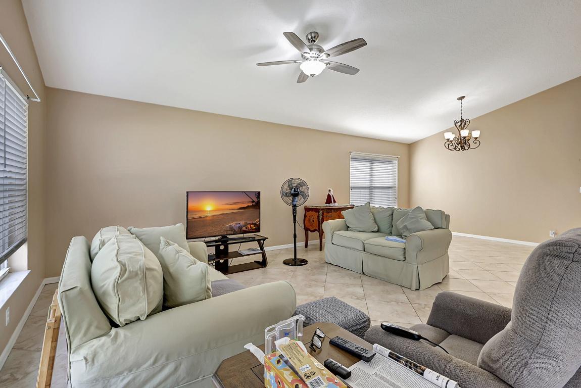 849 NW Waterlily Place, Jensen Beach