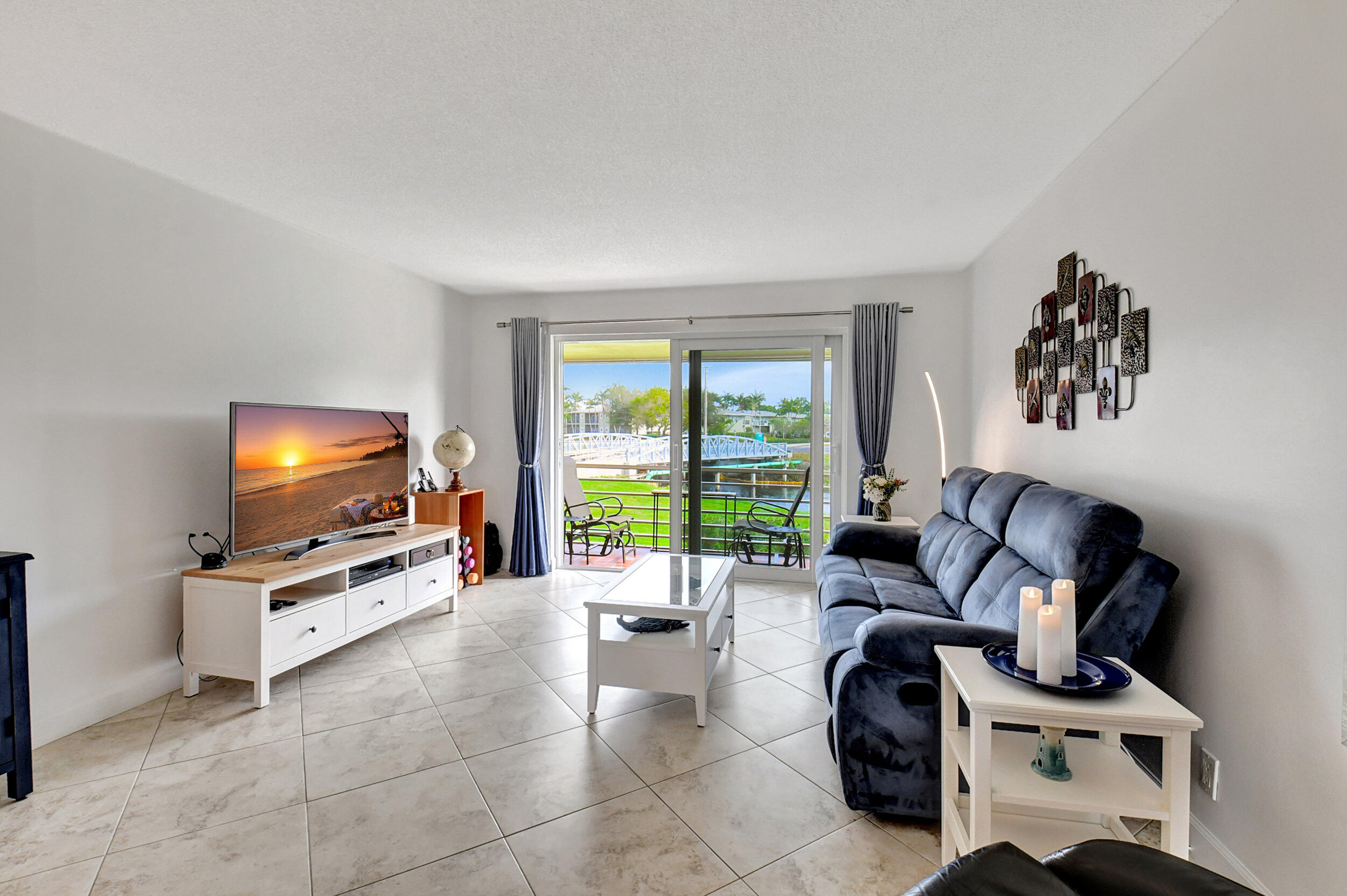 2300 Del Aire Boulevard 204, Delray Beach Unit: 204
