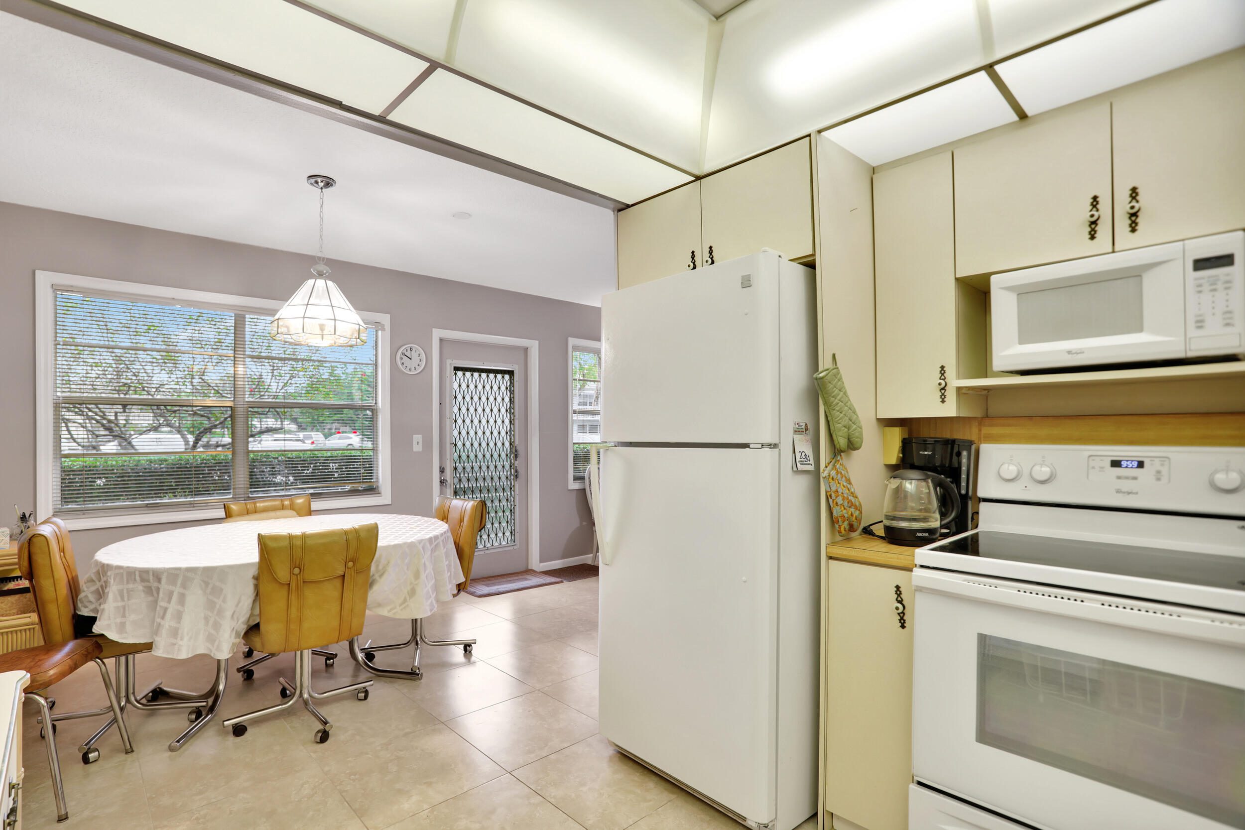 1011 Ventnor G, Deerfield Beach