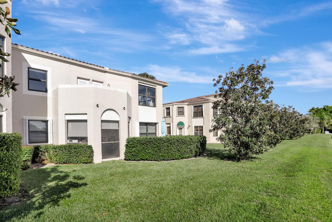 6646 Villa Sonrisa Drive 520, Boca Raton Unit: 520