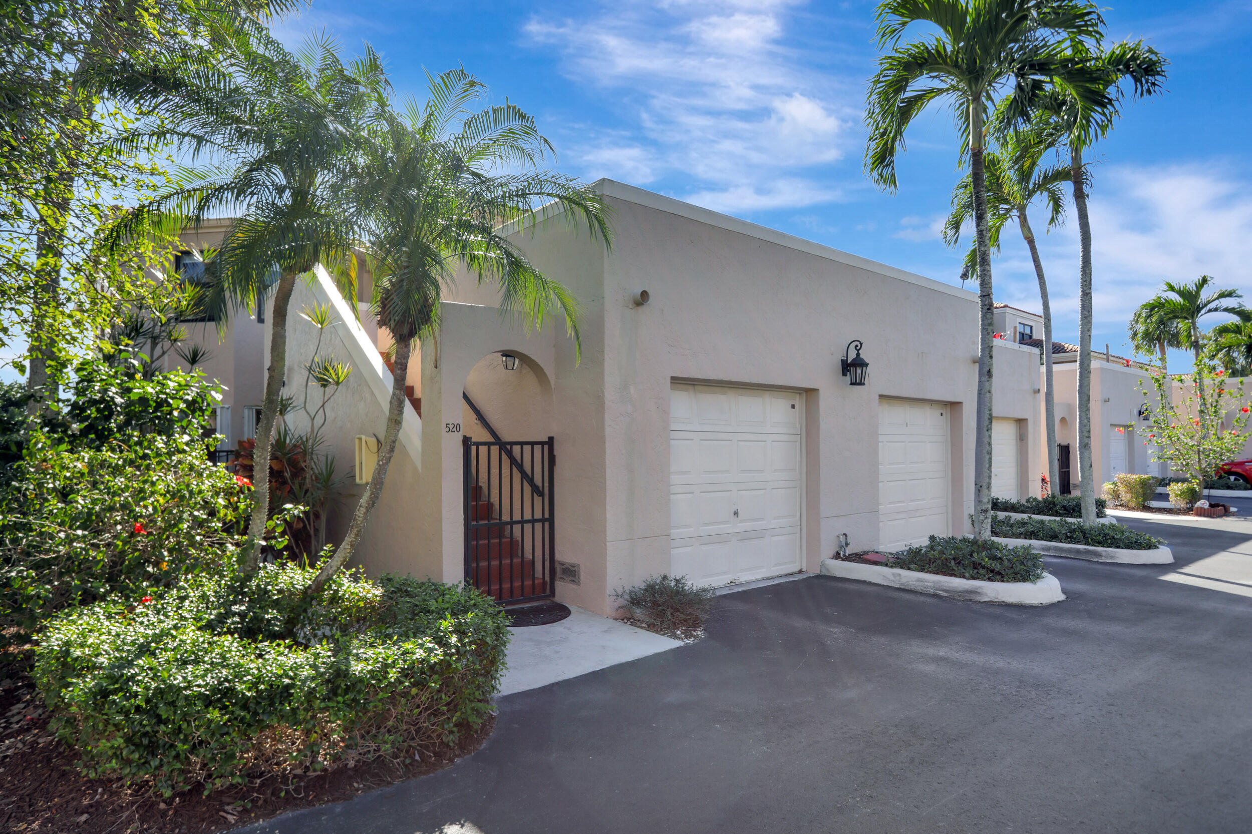 6646 Villa Sonrisa Drive 520, Boca Raton Unit: 520