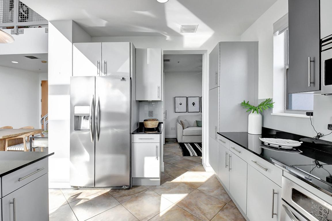 335 SE 6th Avenue 306, Delray Beach Unit: 306