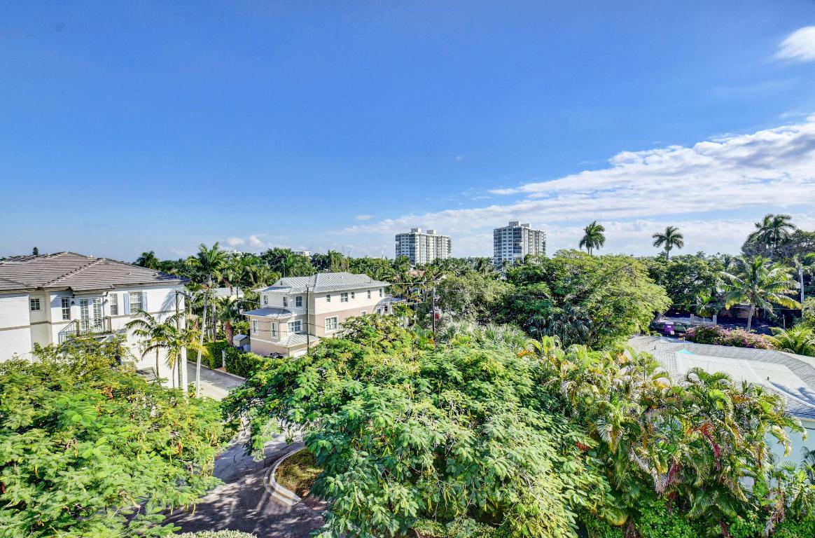 335 SE 6th Avenue 306, Delray Beach Unit: 306