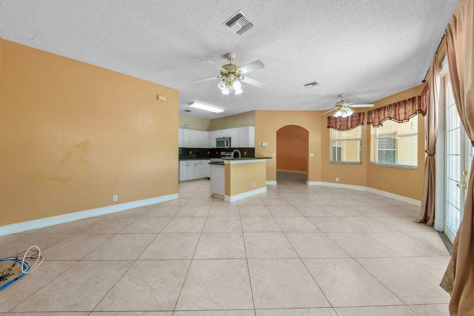 6400 NW 44th Avenue, Coconut Creek