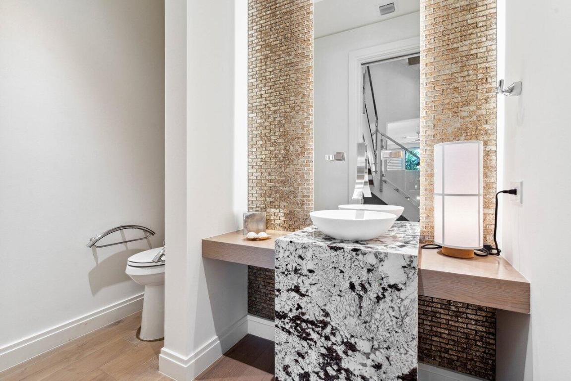 136 Macfarlane Drive