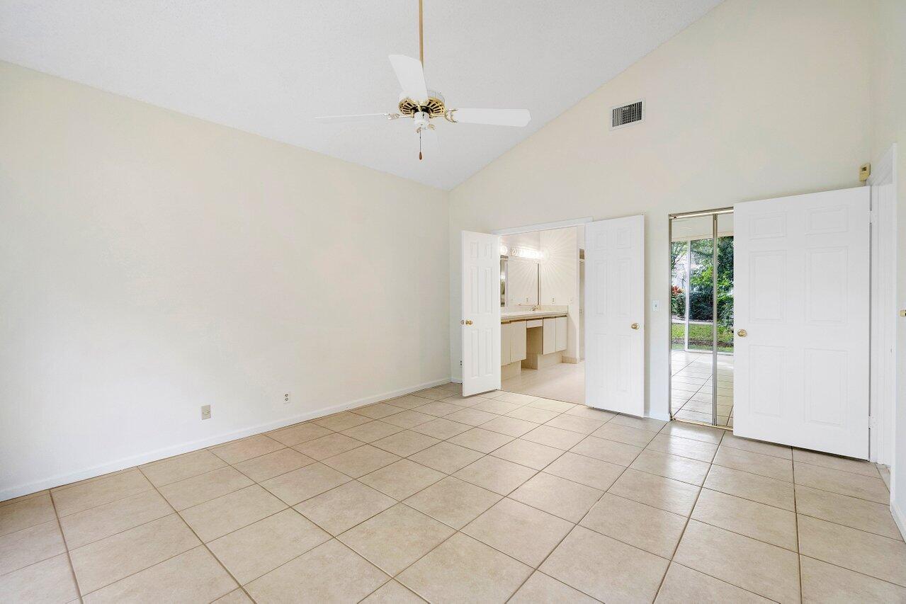 7689 Forest Green Lane, Boynton Beach