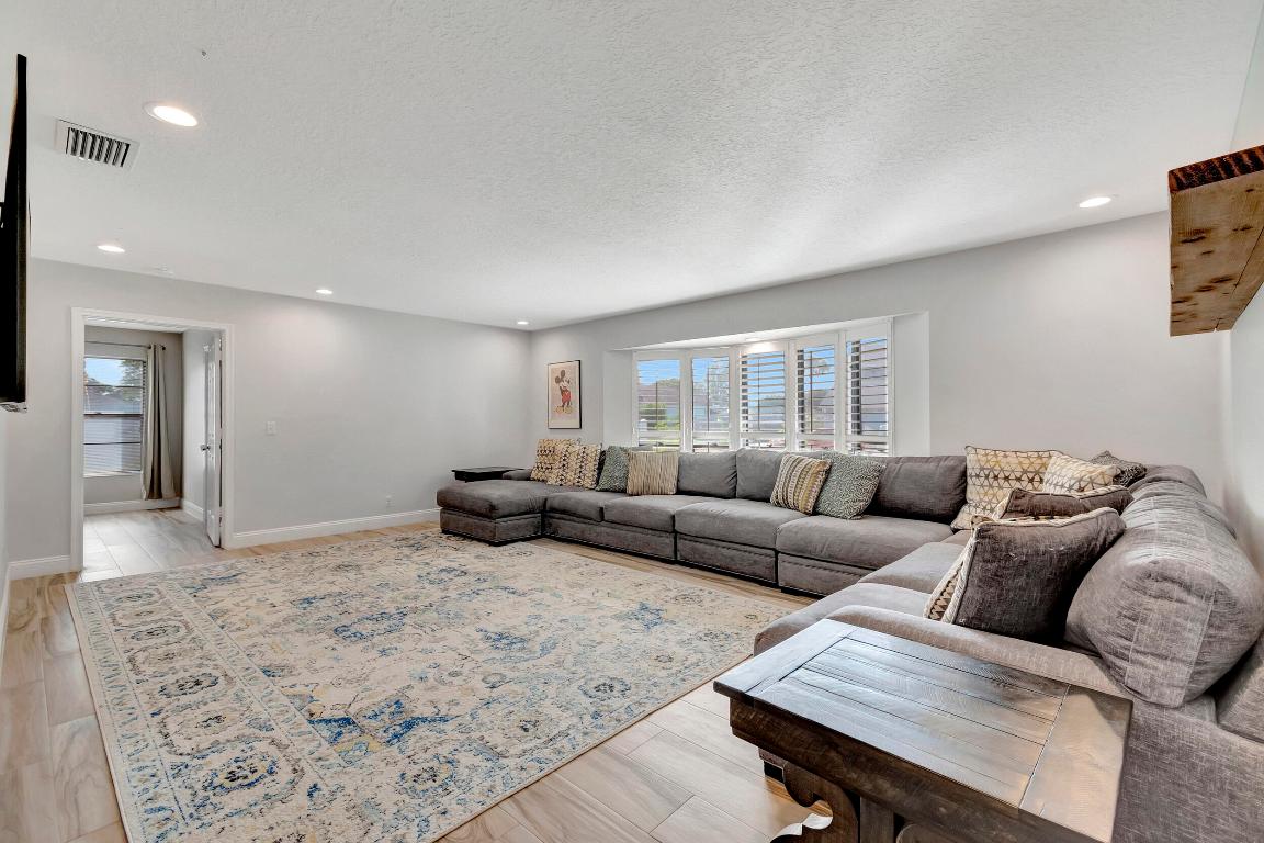 4034 Palo Verde Drive, Boynton Beach