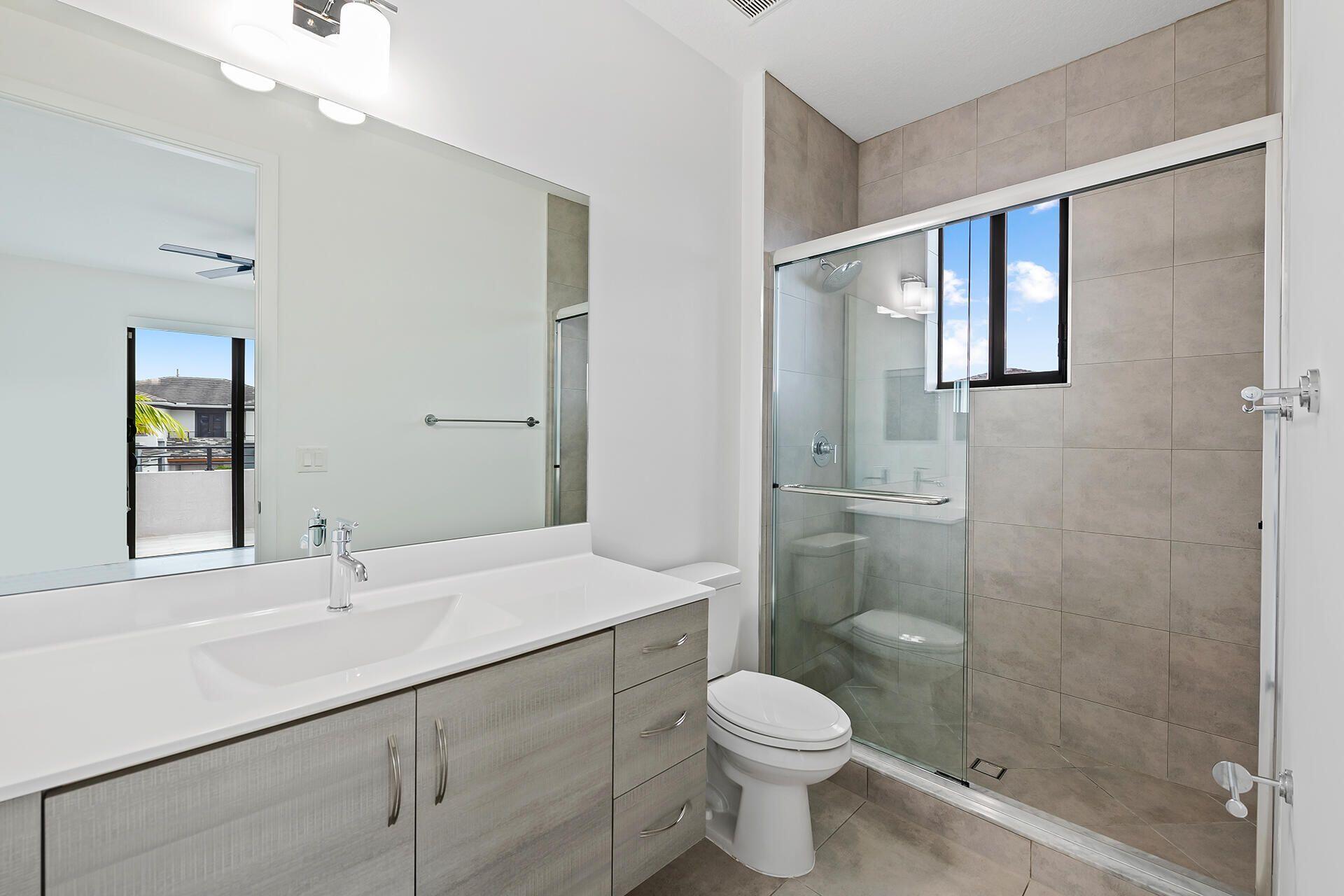 10510 Cobalt Court, Parkland
