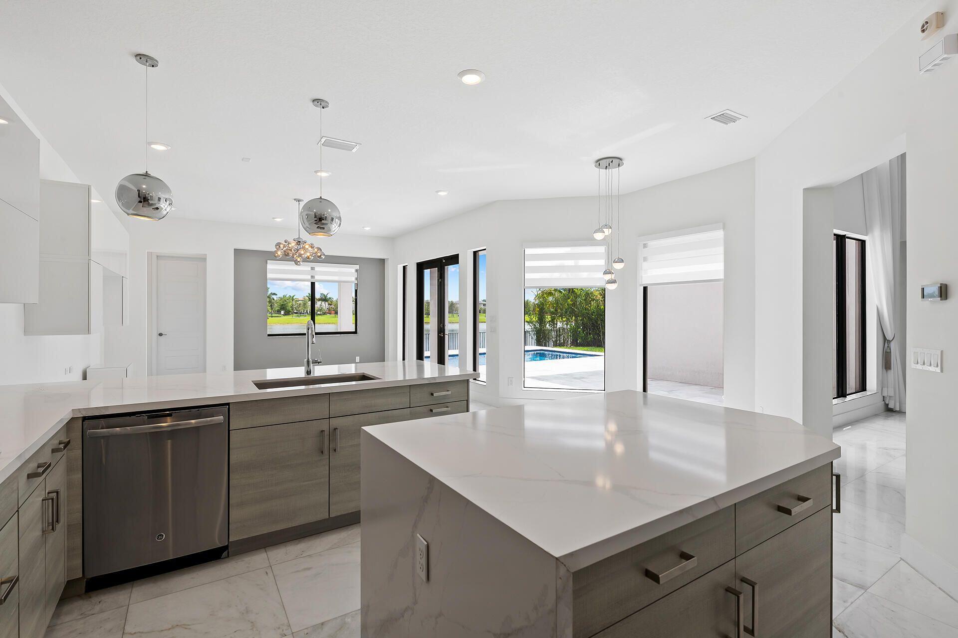 10510 Cobalt Court, Parkland
