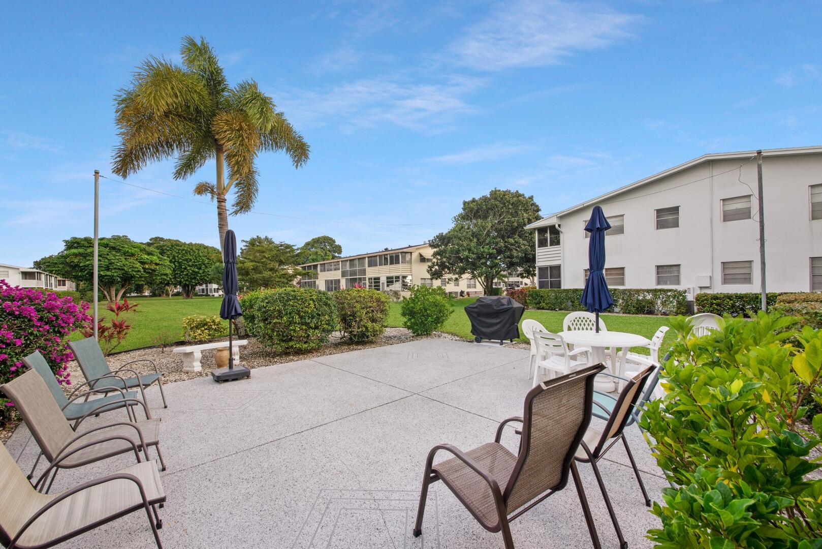 377 Windsor Q, West Palm Beach