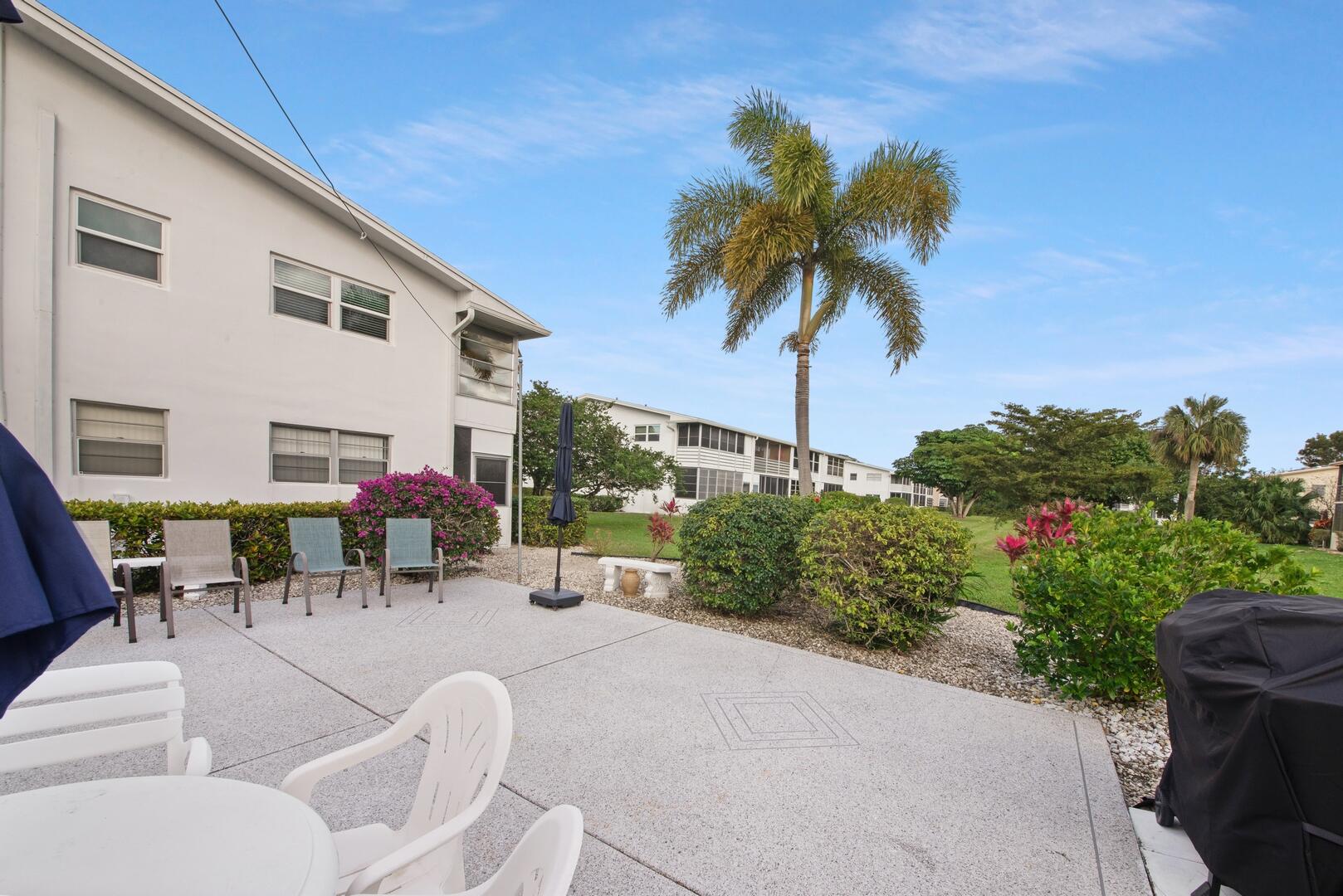 377 Windsor Q, West Palm Beach