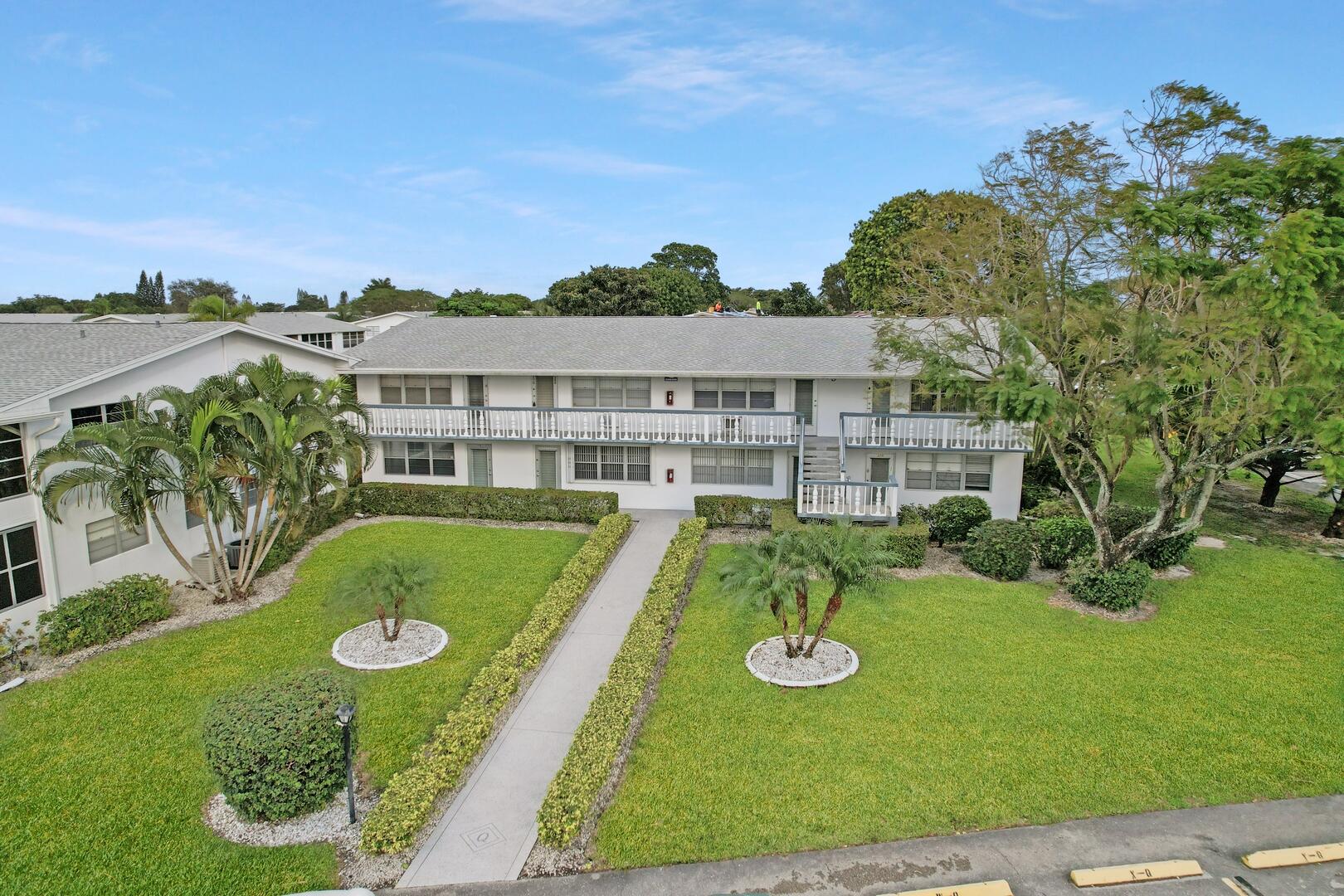377 Windsor Q, West Palm Beach