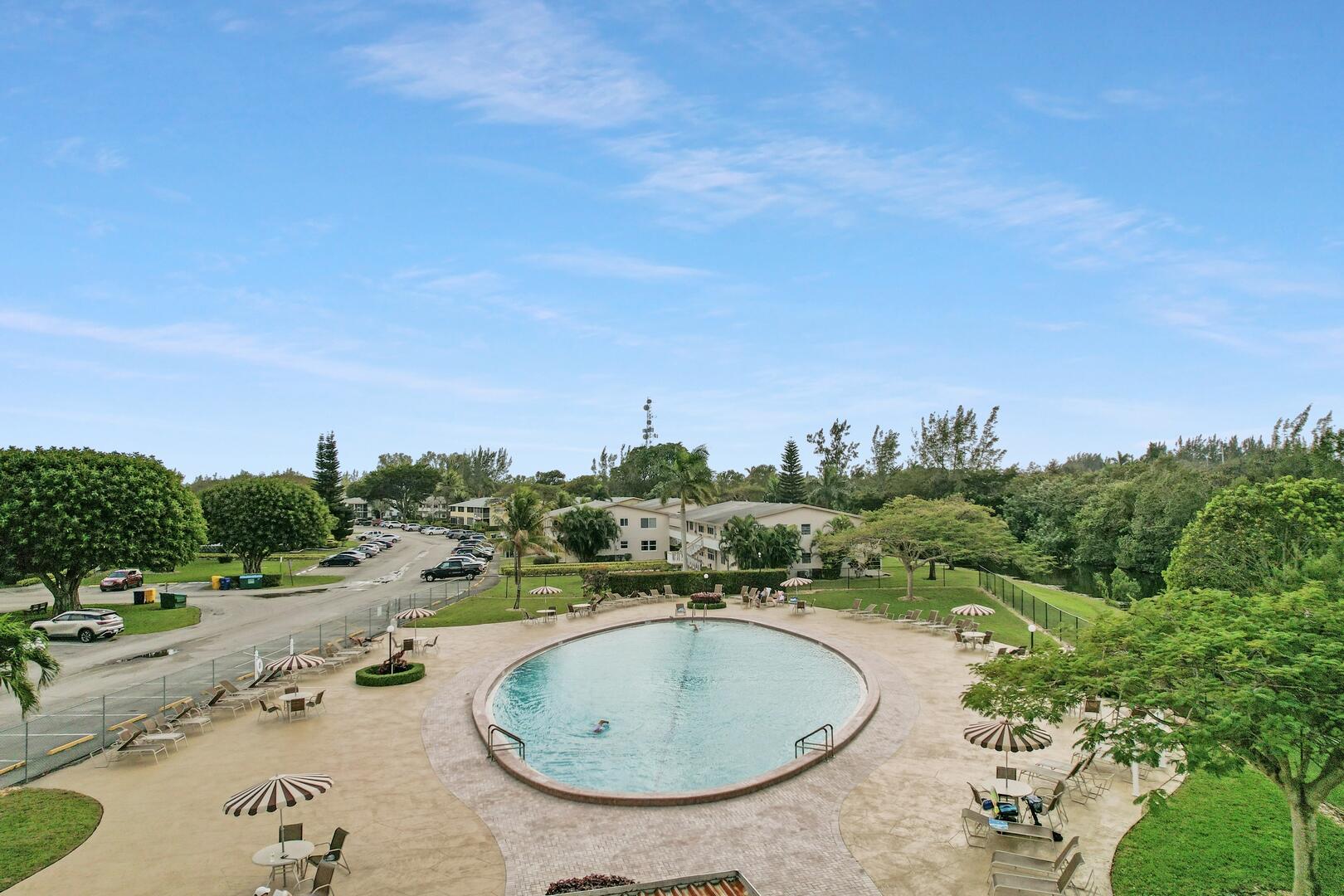 377 Windsor Q, West Palm Beach